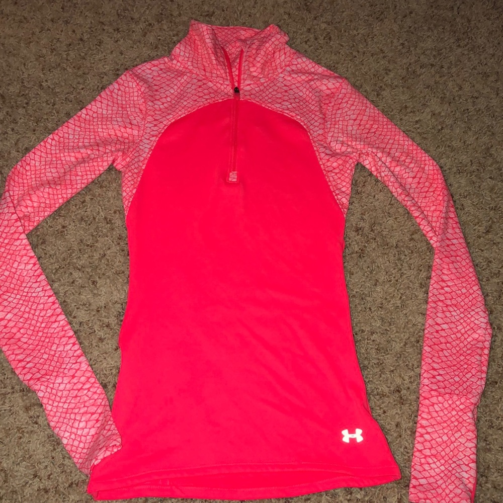 Under Armour women’s 1/4 zip pullover